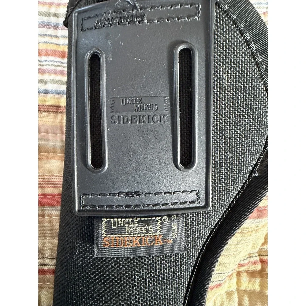 Uncle Mike's Sidekick Hip Holster Size 3 Right Hand For 5-6.5